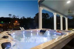 Heated Pool | MiniGolf | Fire Pit | Hot Tub | Lake - Image 5