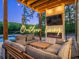 Lakefront | Pool • Hot Tub • Game Room • Dock - Image 2