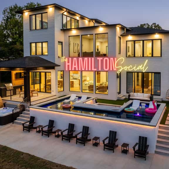 Luxury Lakefront | Pool, Sauna & Game Room - Image 1