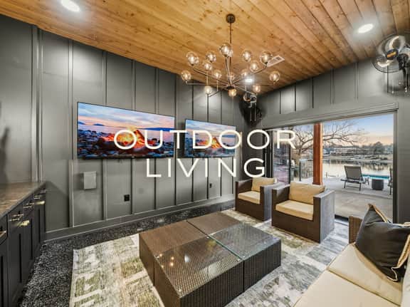 7 Bedroom Lakefront w/ Heated Pool & Hot Tub - Holiday Home - Image 2