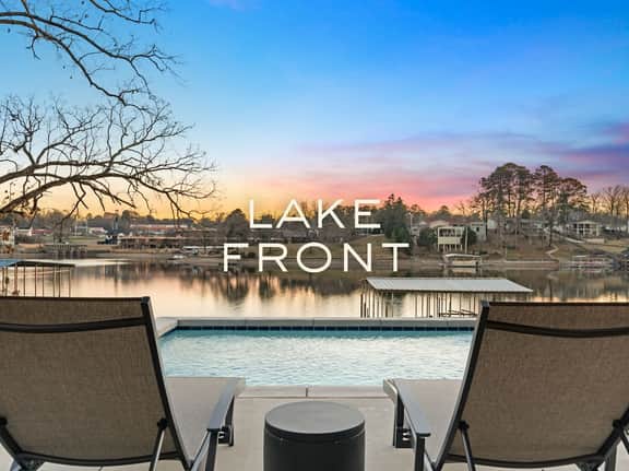 7 Bedroom Lakefront w/ Heated Pool & Hot Tub - Holiday Home - Image 5