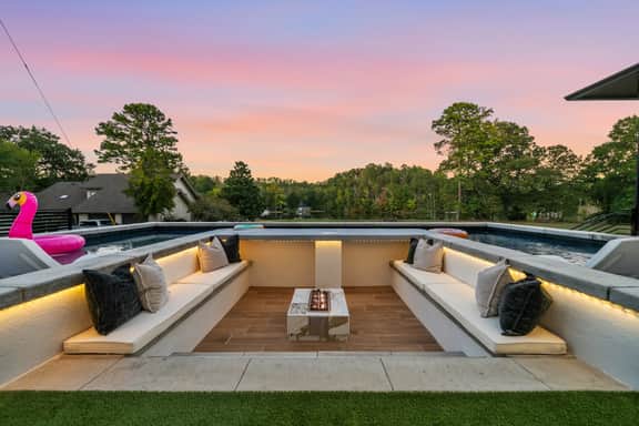 Luxury Lakefront | Pool, Sauna & Game Room - Image 2