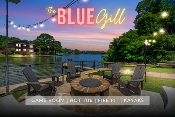 Steps to the Lake! Game Room & More! Sleeps 9 - Image 1